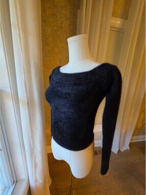 Good American Black Fuzzy Off Shoulder Sweater Women's XS NWOT